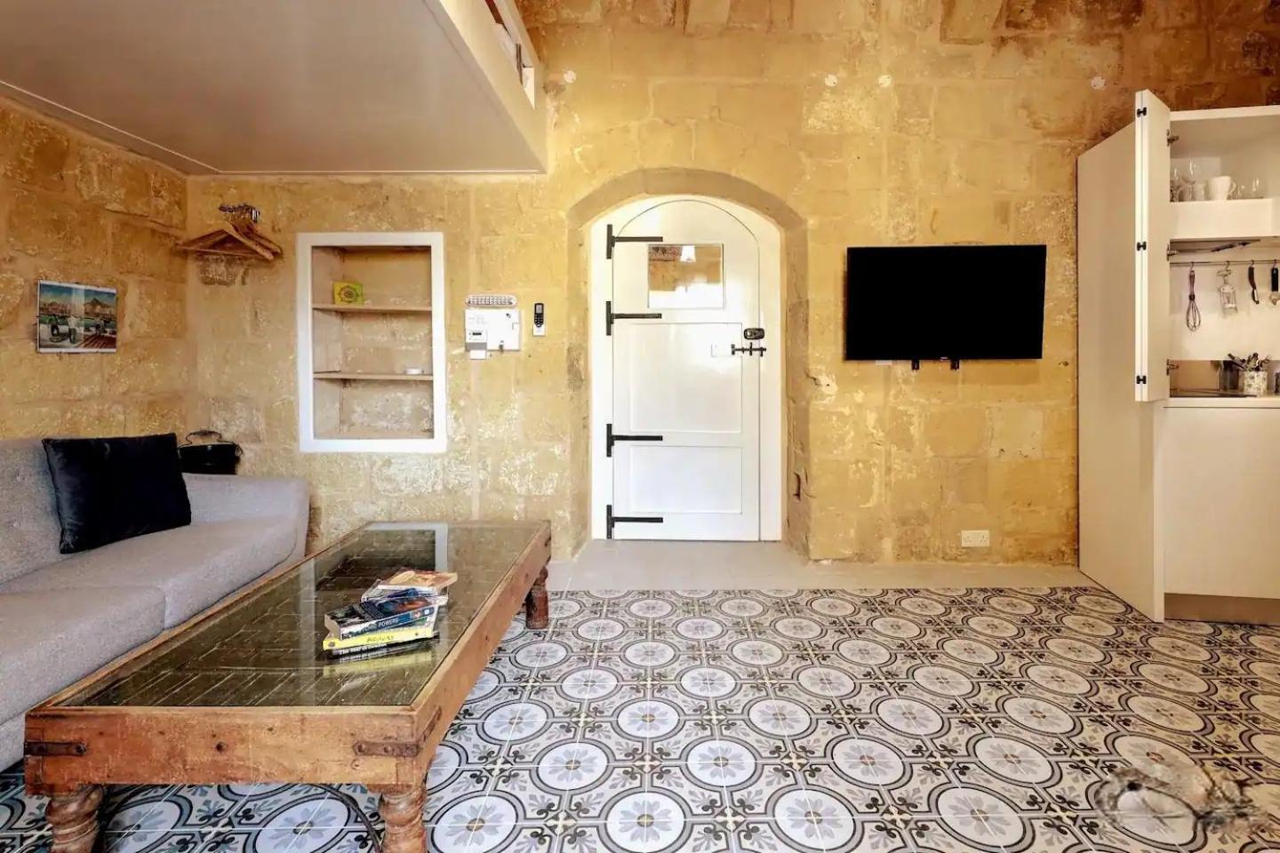 Historic Hideaways - 900 Year Old Converted Studios Victoria Zewnętrze zdjęcie