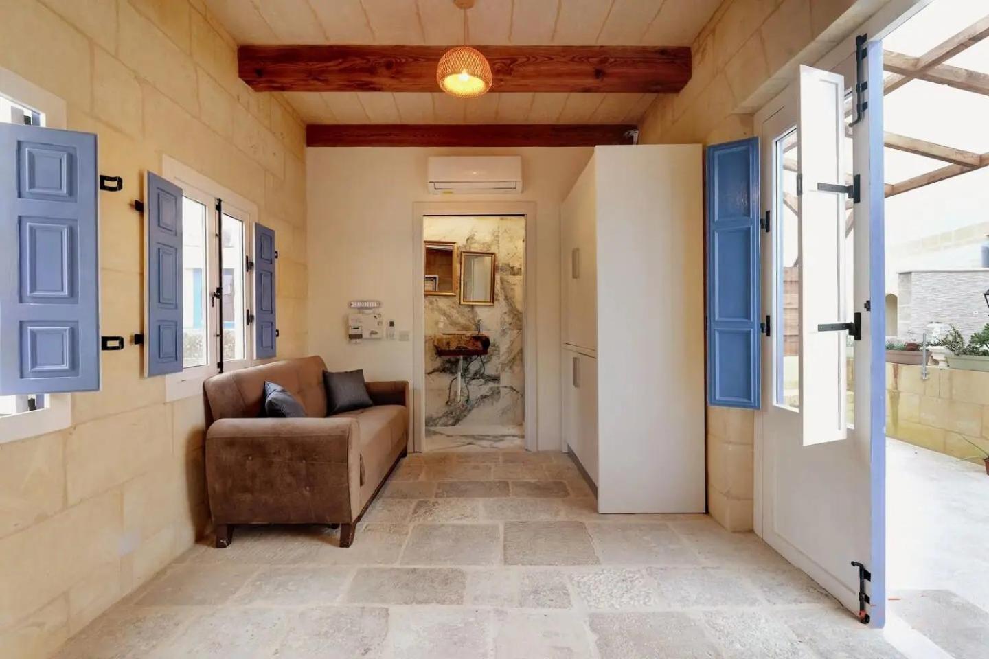 Historic Hideaways - 900 Year Old Converted Studios Victoria Zewnętrze zdjęcie